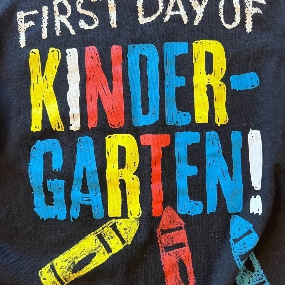 🧡 5 for $25 sale 🧡 PLACE 1st day of kindergarten 👕!!